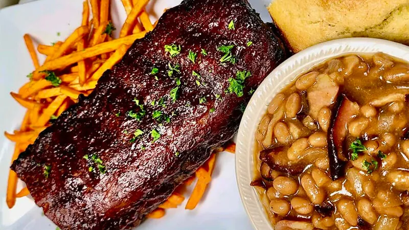 Up North 23 Restaurant and Lounge